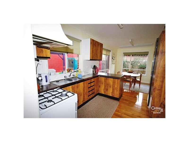 10 Willow Avenue, Cheltenham VIC 3192