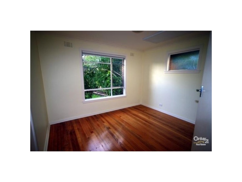 10 Willow Avenue, Cheltenham VIC 3192