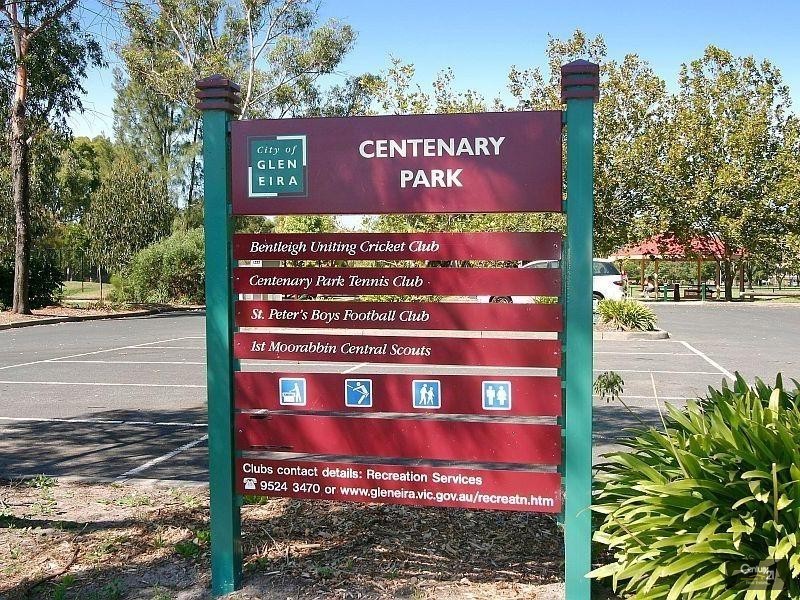 1 Lespray Avenue, Bentleigh East VIC 3165