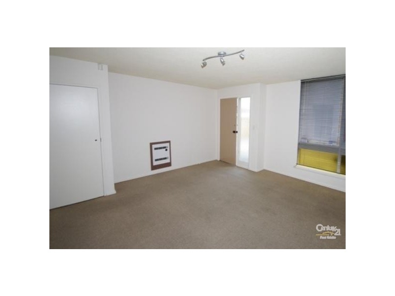 8/7 Davies Street, Mentone VIC 3194