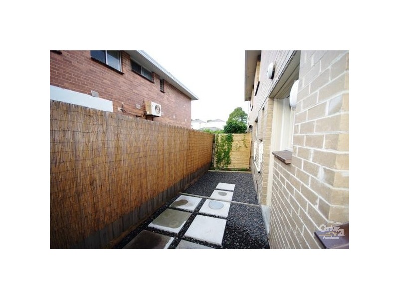 8/7 Davies Street, Mentone VIC 3194