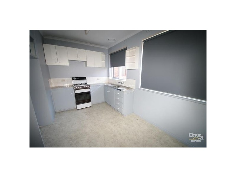 4/11 Brentwood Street, Bentleigh VIC 3204