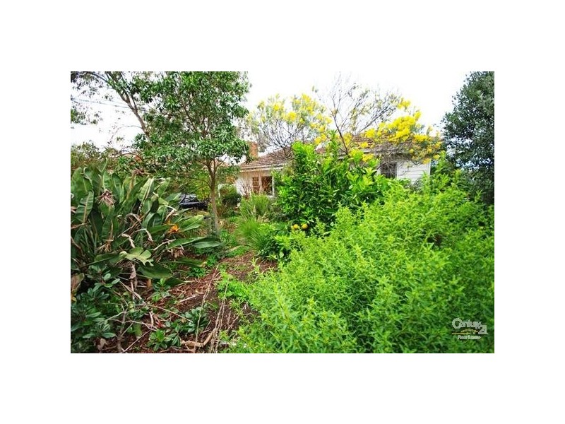 2 Hudson Street, Mckinnon VIC 3204