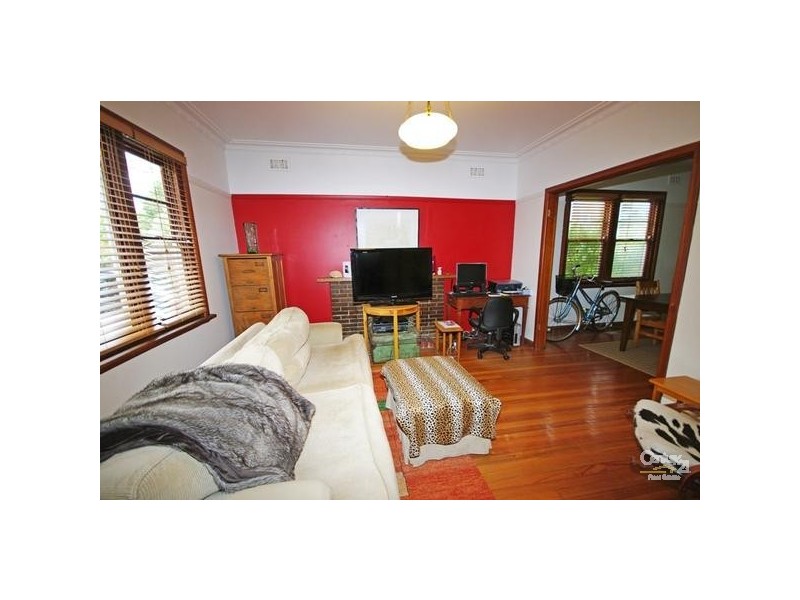 2 Hudson Street, Mckinnon VIC 3204