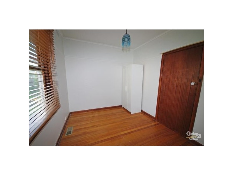 2 Hudson Street, Mckinnon VIC 3204