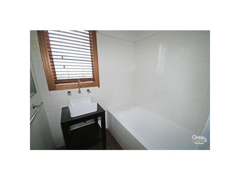 2 Hudson Street, Mckinnon VIC 3204