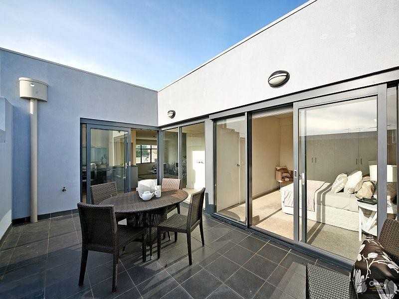 1/75A Tucker Road, Bentleigh VIC 3204