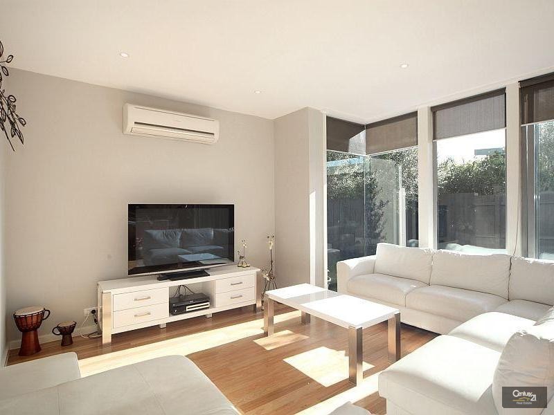 3 Jackson Lane, Bentleigh East VIC 3165