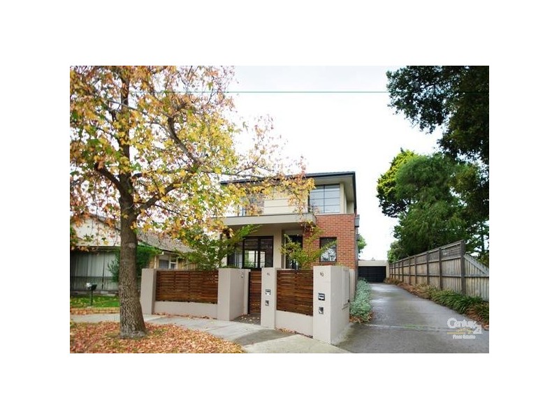 6 Carcoola Court, Mckinnon VIC 3204