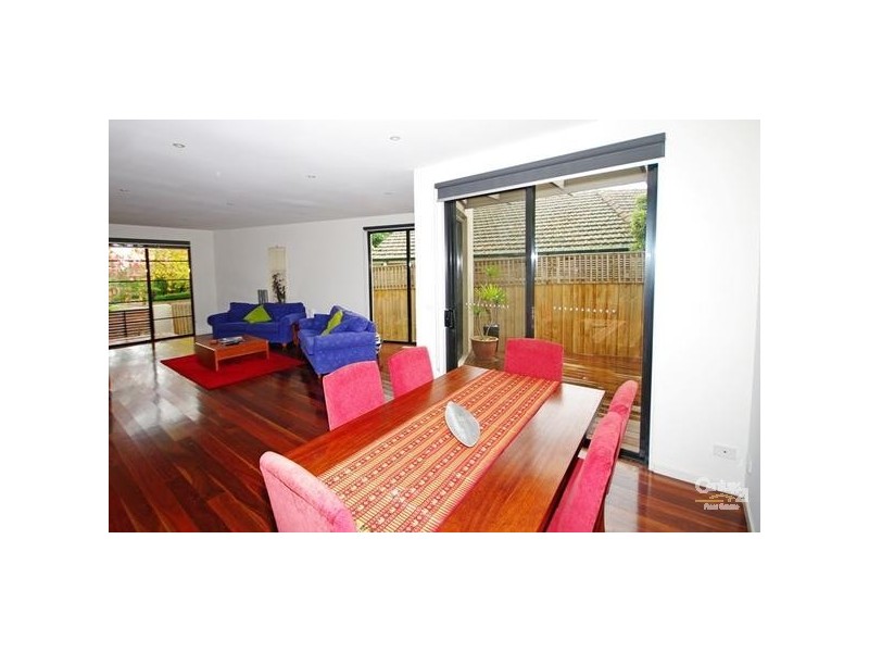 6 Carcoola Court, Mckinnon VIC 3204