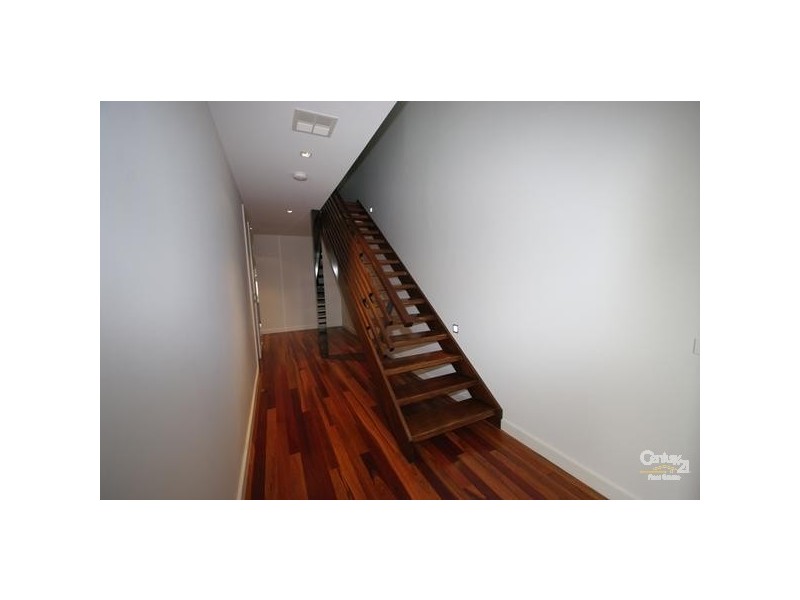 2 Quinns Road, Bentleigh East VIC 3165