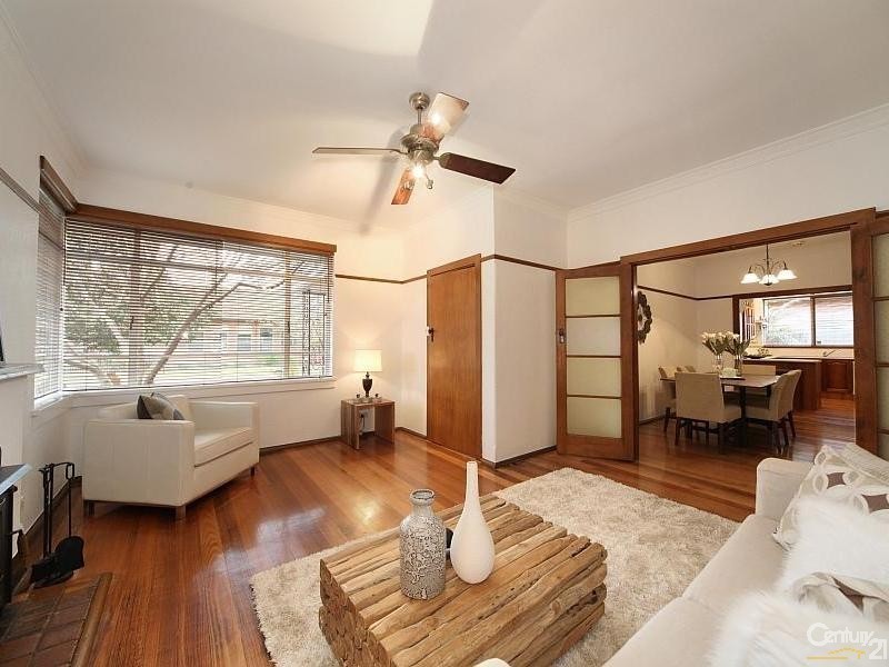 1/2 Riddle Street, Bentleigh VIC 3204