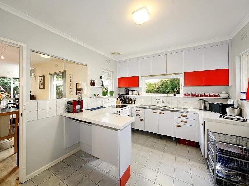 8 Taylor Street, Brighton East VIC 3187