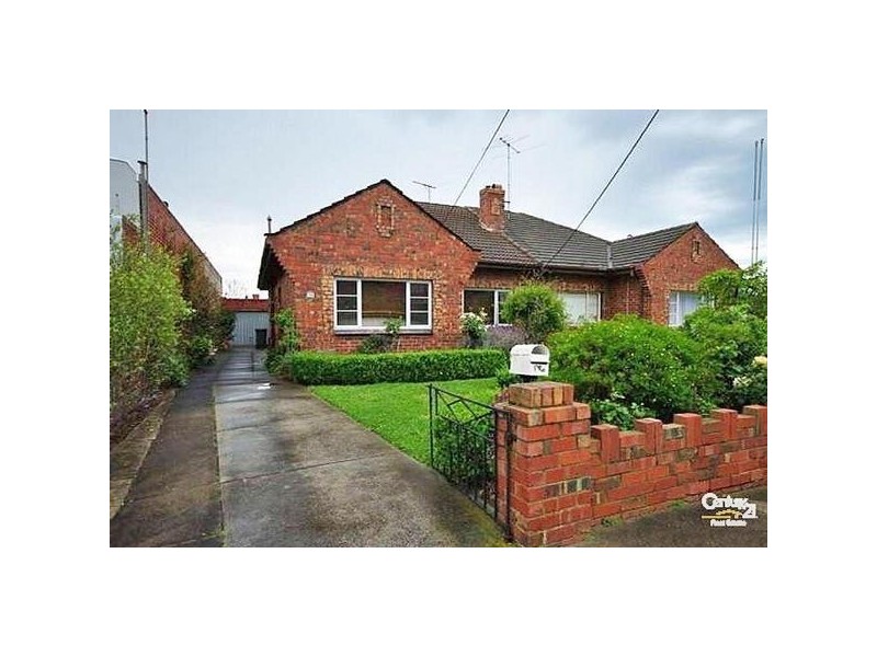 104 McKinnon Road, Mckinnon VIC 3204