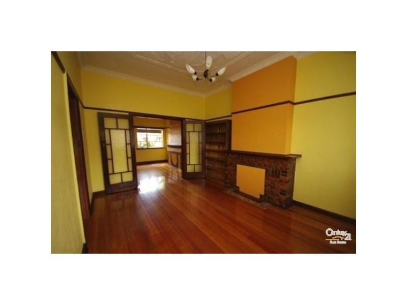 104 McKinnon Road, Mckinnon VIC 3204