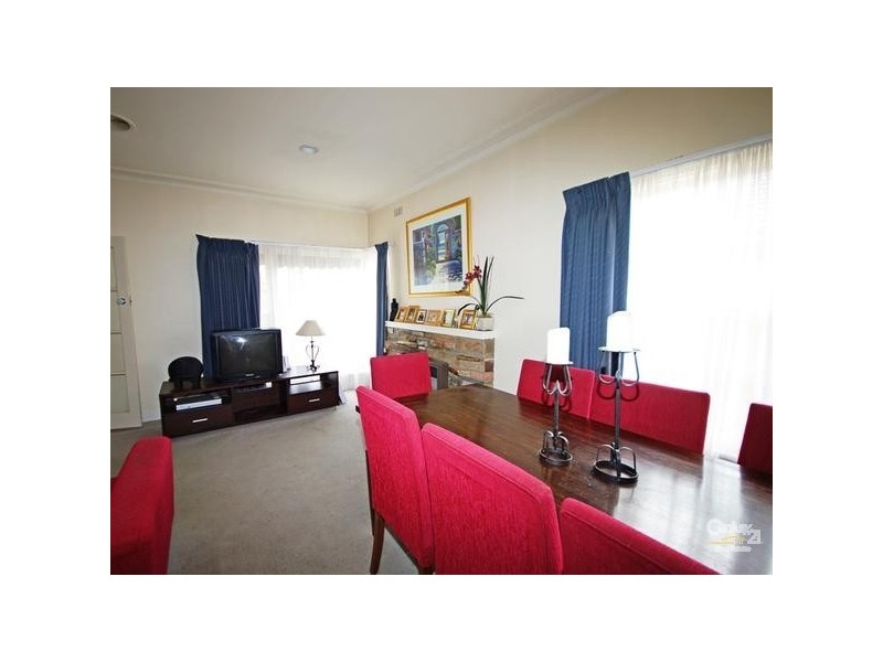 4 Julis Street, Bentleigh East VIC 3165