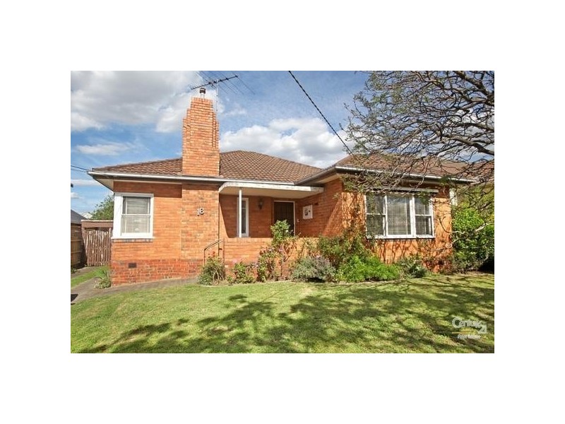 16 Prince Edward Avenue, Mckinnon VIC 3204