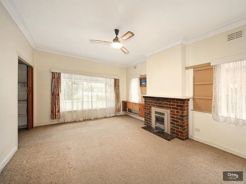 51 Brett Street, Murrumbeena VIC 3163