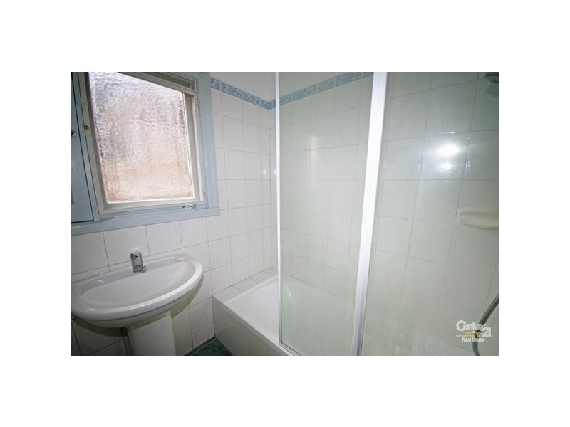 4 Landles Street, Mckinnon VIC 3204