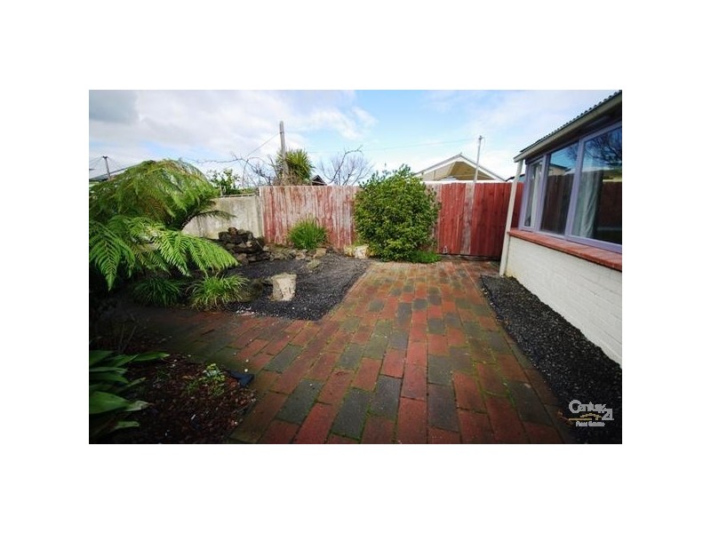 4 Landles Street, Mckinnon VIC 3204