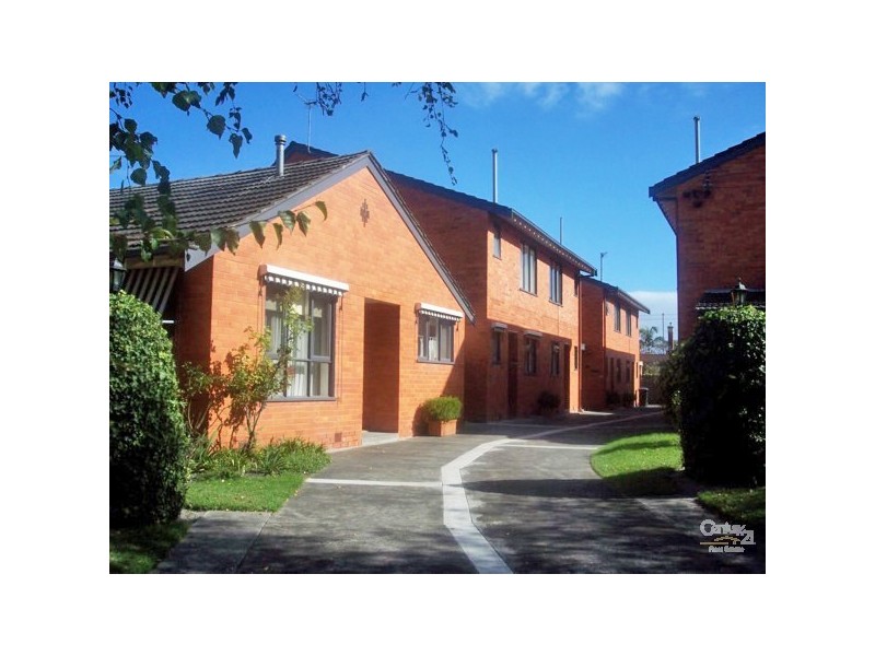 3/5 Derby Crescent, Carnegie VIC 3163