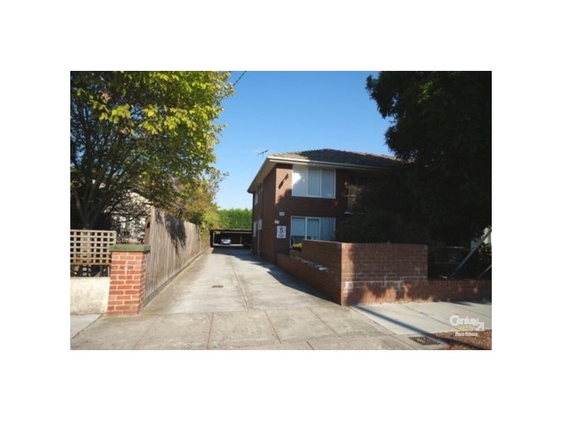 8/3 Yendon Road, Glen Huntly VIC 3163