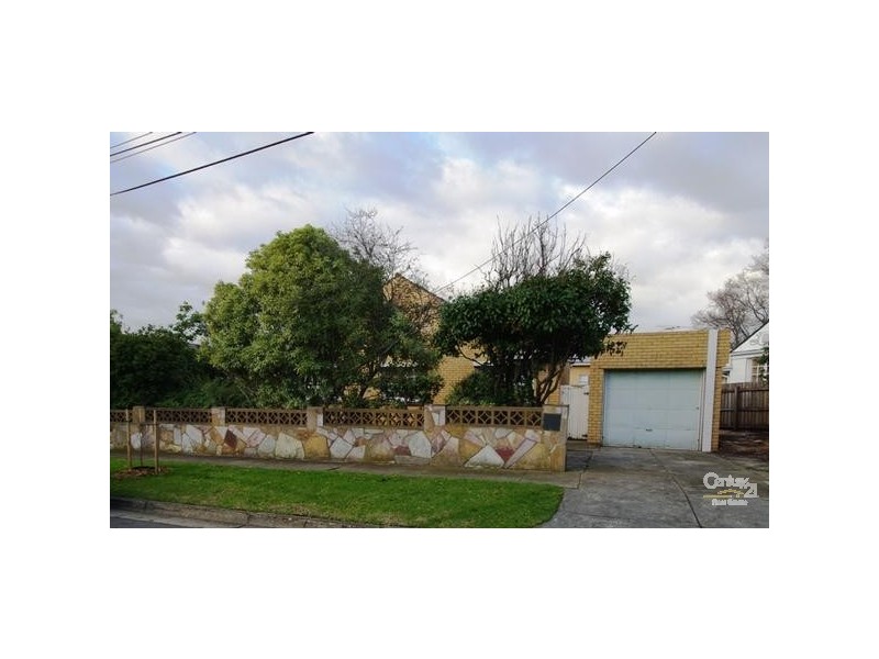 2 Lysander Street, Brighton East VIC 3187