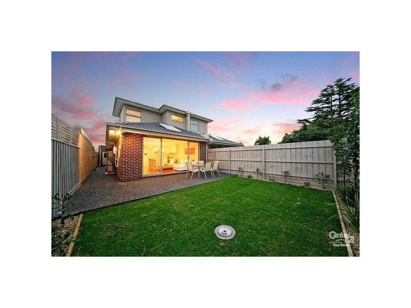 31B Seaview Avenue, Mckinnon VIC 3204