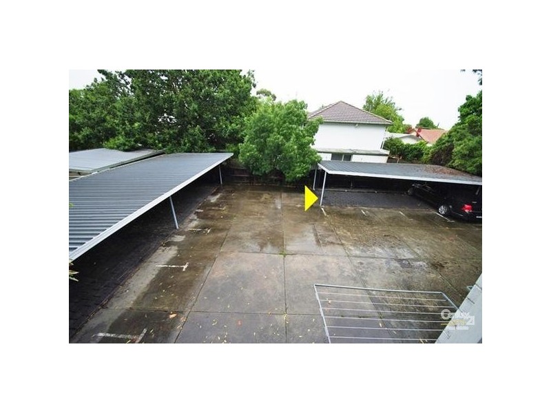 10/4 Holloway Street, Ormond VIC 3204