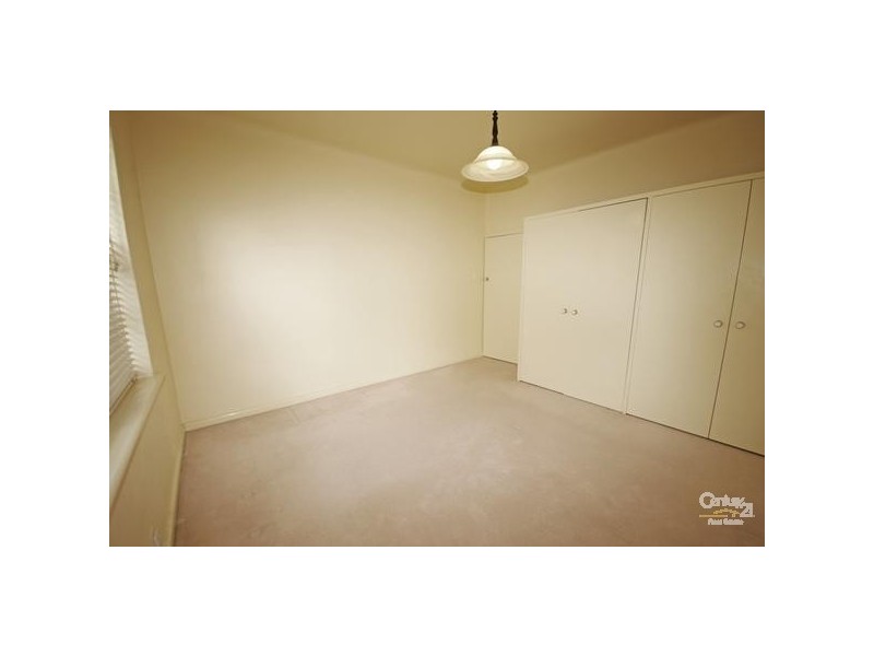 2/15 Clinton Street, Brighton East VIC 3187