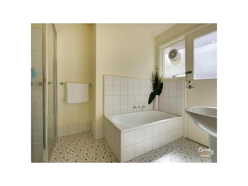 8/7 Davies Street, Mentone VIC 3194