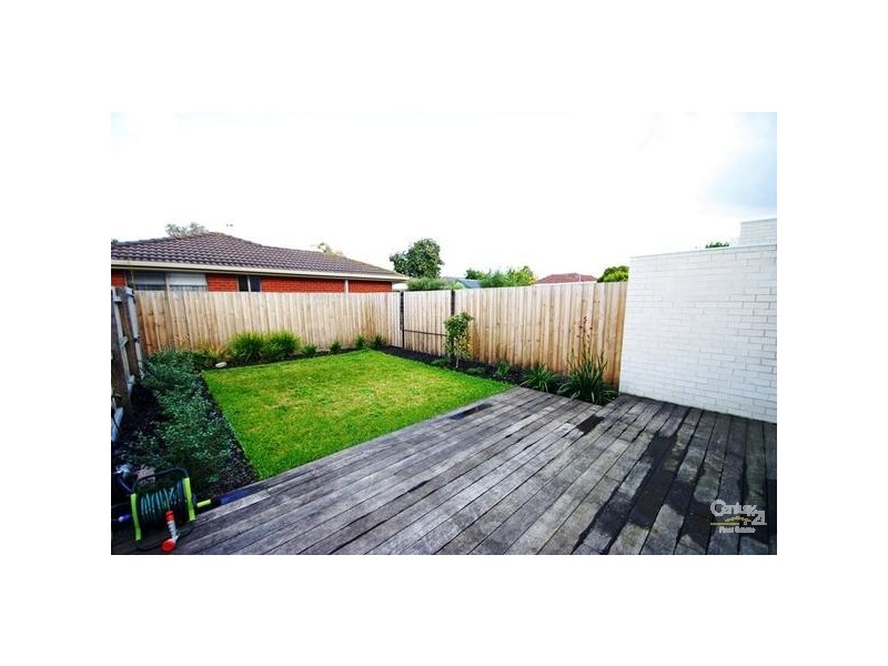 2B Quinns Road, Bentleigh East VIC 3165