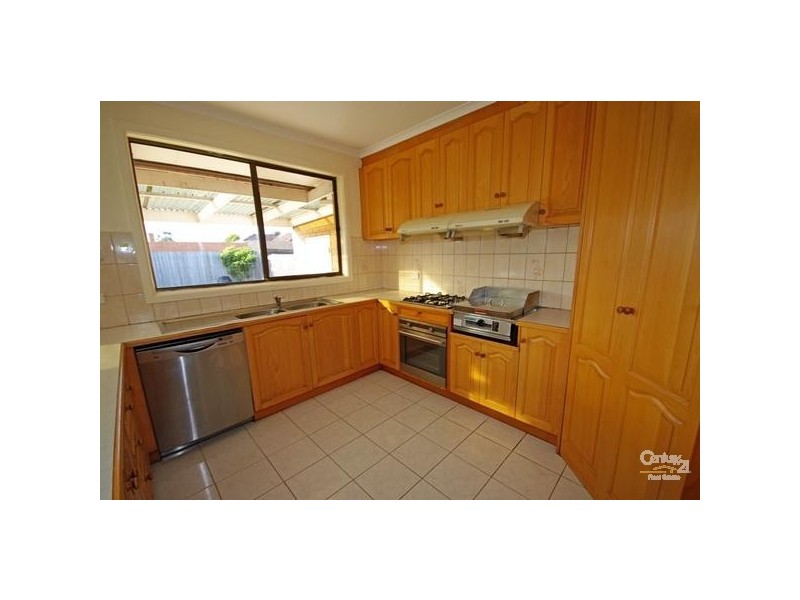 9 Gladesville Drive, Bentleigh East VIC 3165