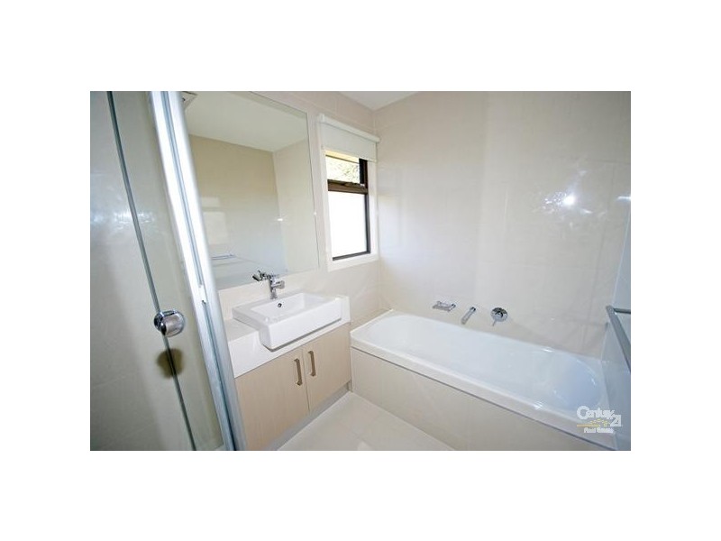 8 Brady Road, Bentleigh East VIC 3165