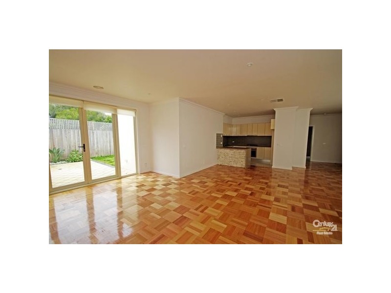 2/10 Norville Street, Bentleigh East VIC 3165