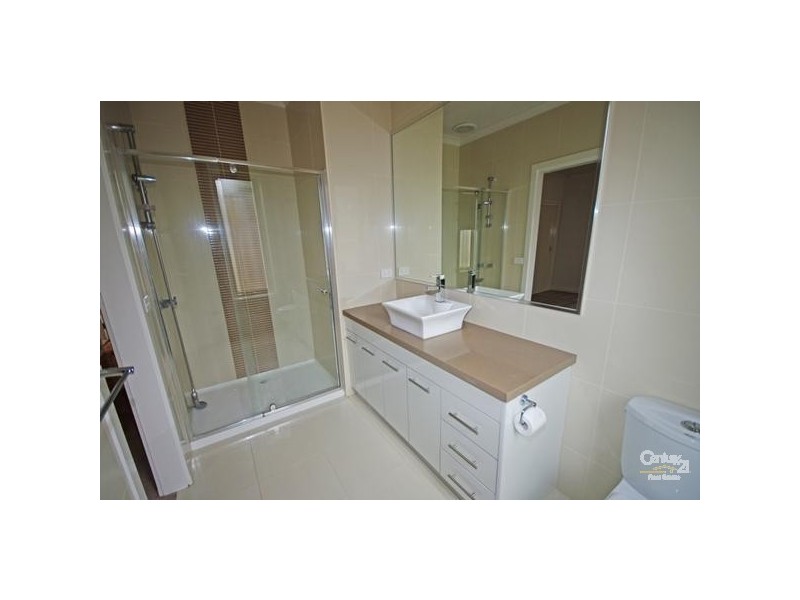 2/10 Norville Street, Bentleigh East VIC 3165