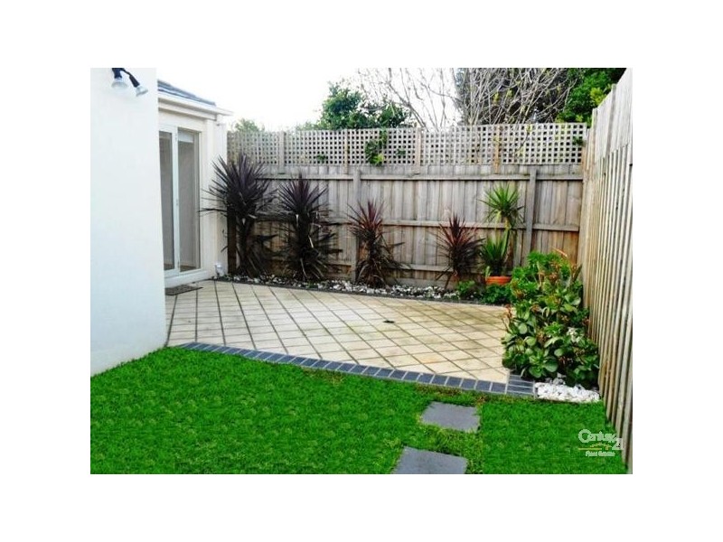 2/10 Norville Street, Bentleigh East VIC 3165