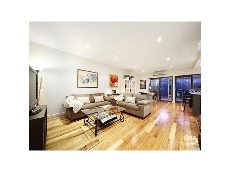 2/75A Tucker Road, Bentleigh VIC 3204