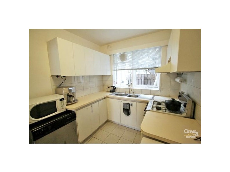 2/9 Whitmuir Road, Bentleigh VIC 3204