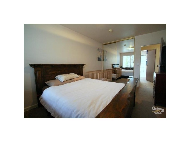 2/9 Whitmuir Road, Bentleigh VIC 3204