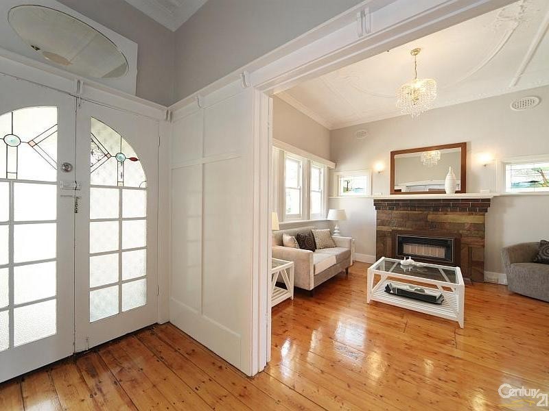 57 Brewer Road, Bentleigh VIC 3204