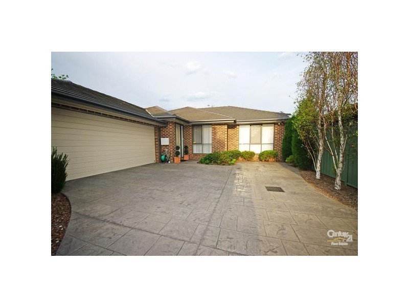 2/12 Browns Road, Bentleigh East VIC 3165