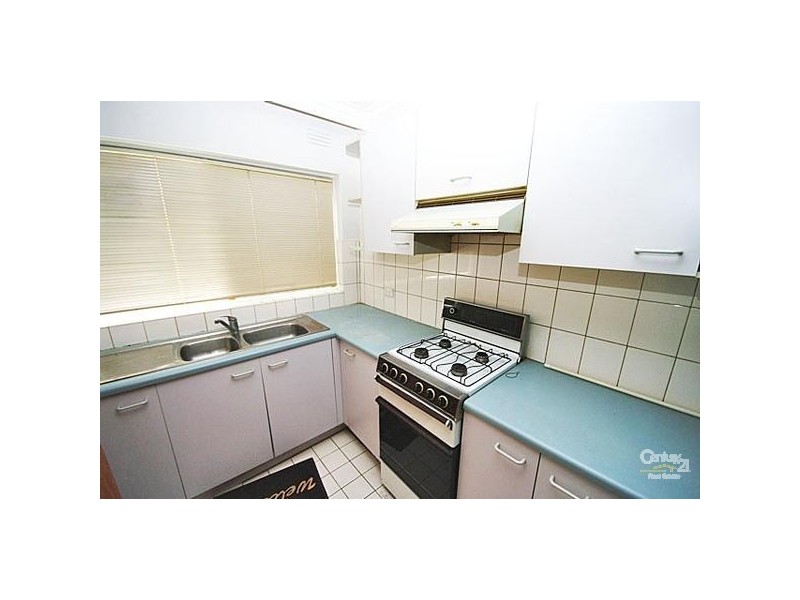 4/264 Neerim Road, Carnegie VIC 3163