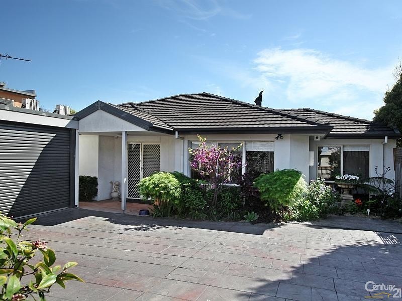 185A Ludstone Street, Hampton VIC 3188