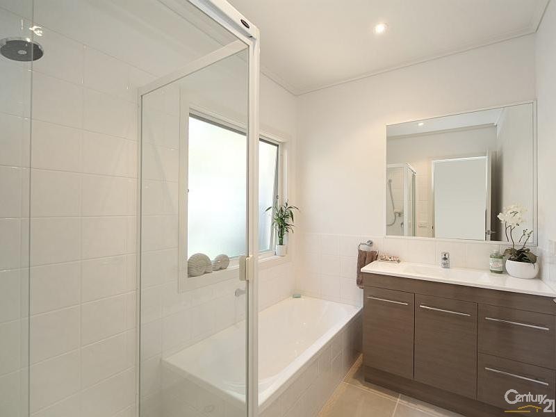 185A Ludstone Street, Hampton VIC 3188