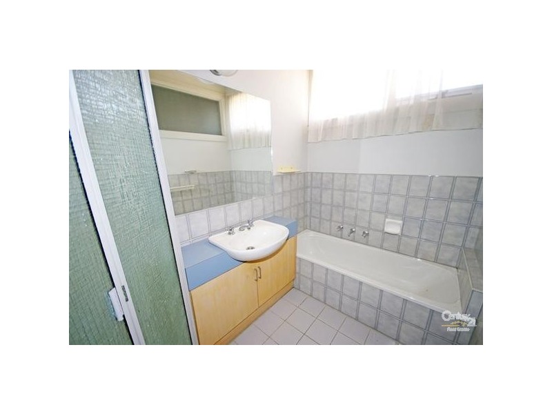 1/106 Bignell Road, Bentleigh East VIC 3165