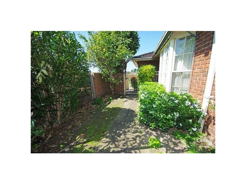 1/106 Bignell Road, Bentleigh East VIC 3165