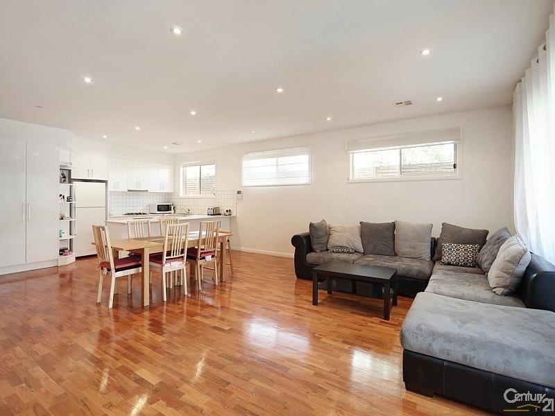 28B  Paschal Street, Bentleigh VIC 3204