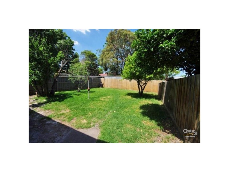 174 McKinnon Road, Mckinnon VIC 3204