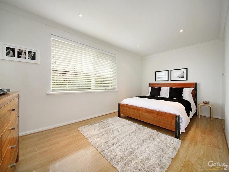 12/12 Bartlett Street, Hampton East VIC 3188